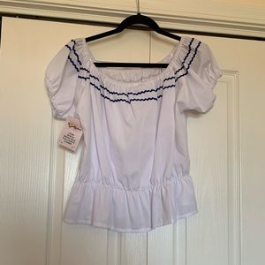 NWT Vivian of Holloway Peasant top